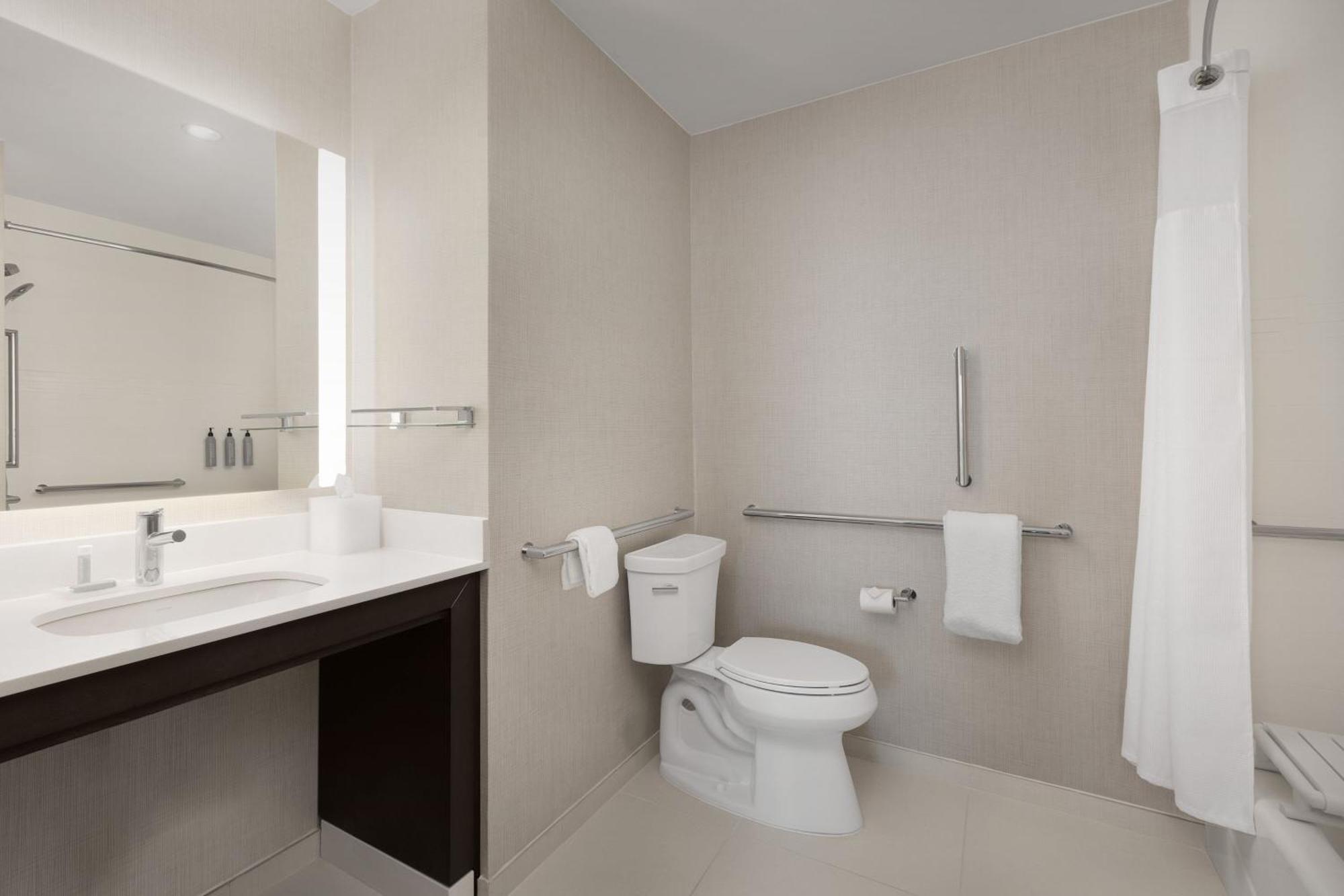 Residence Inn Kenwood Bagian luar foto