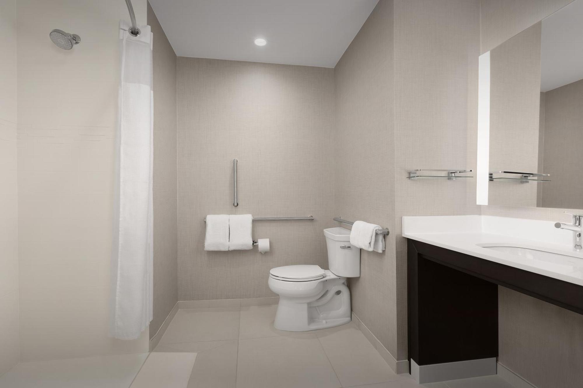 Residence Inn Kenwood Bagian luar foto